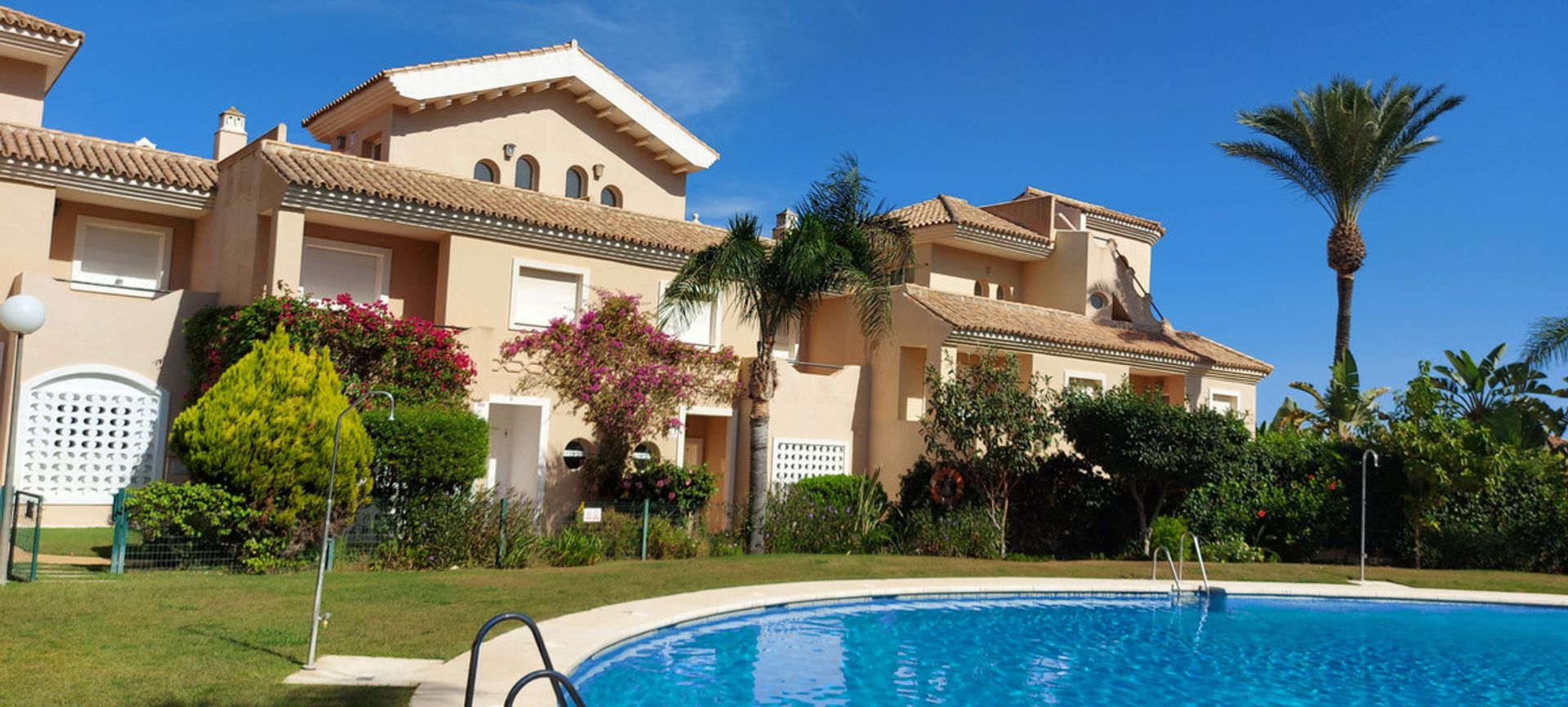 casa en Castillo de Sabinillas, Andalucía 10153441