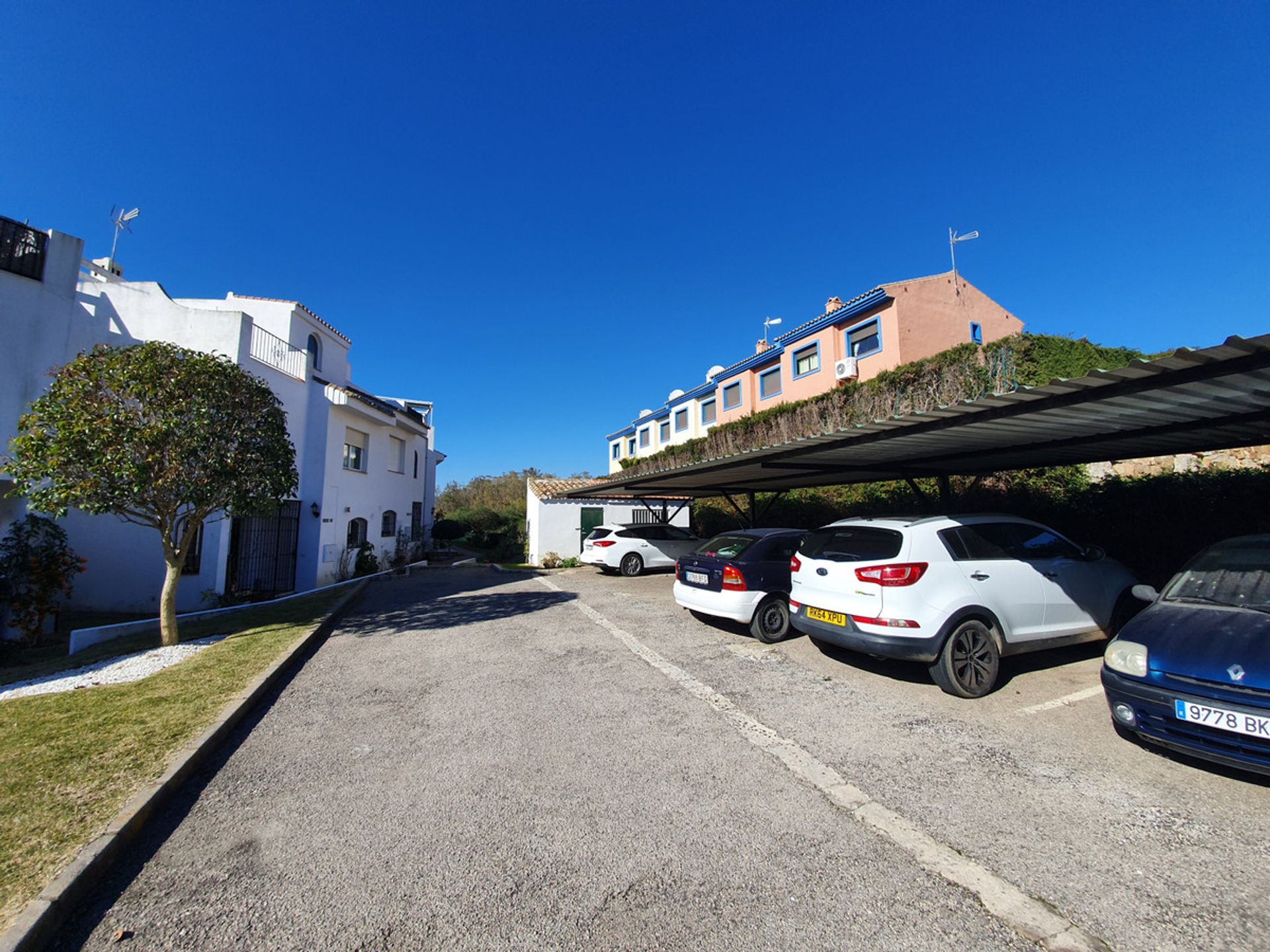 Rumah di Puerto de la Duquesa, Andalusia 10153918