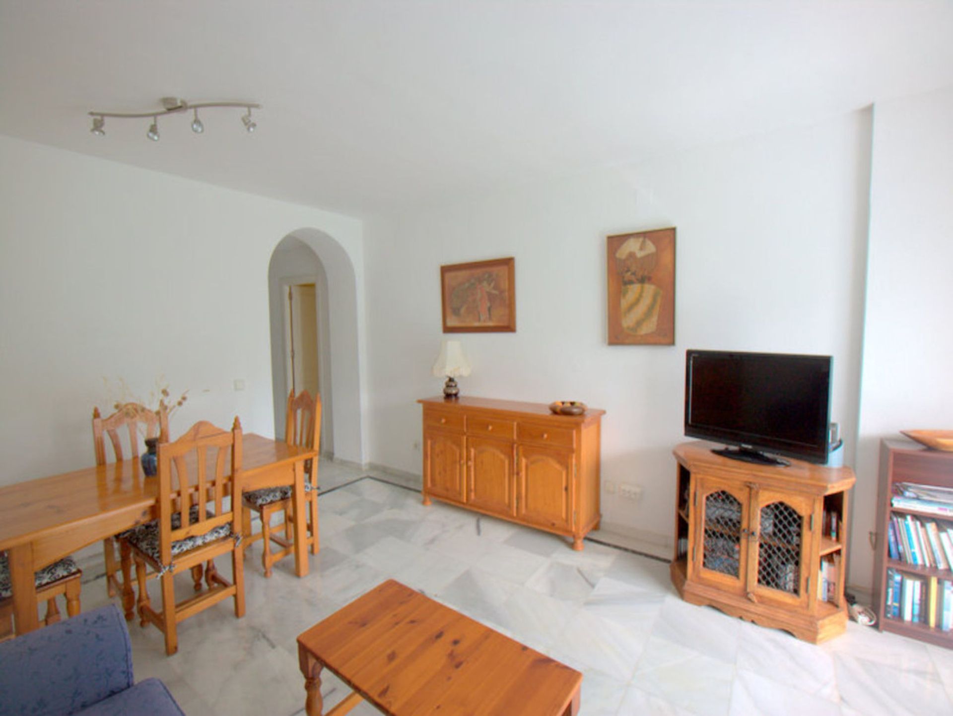 casa en Puerto de la Duquesa, Andalusia 10154308