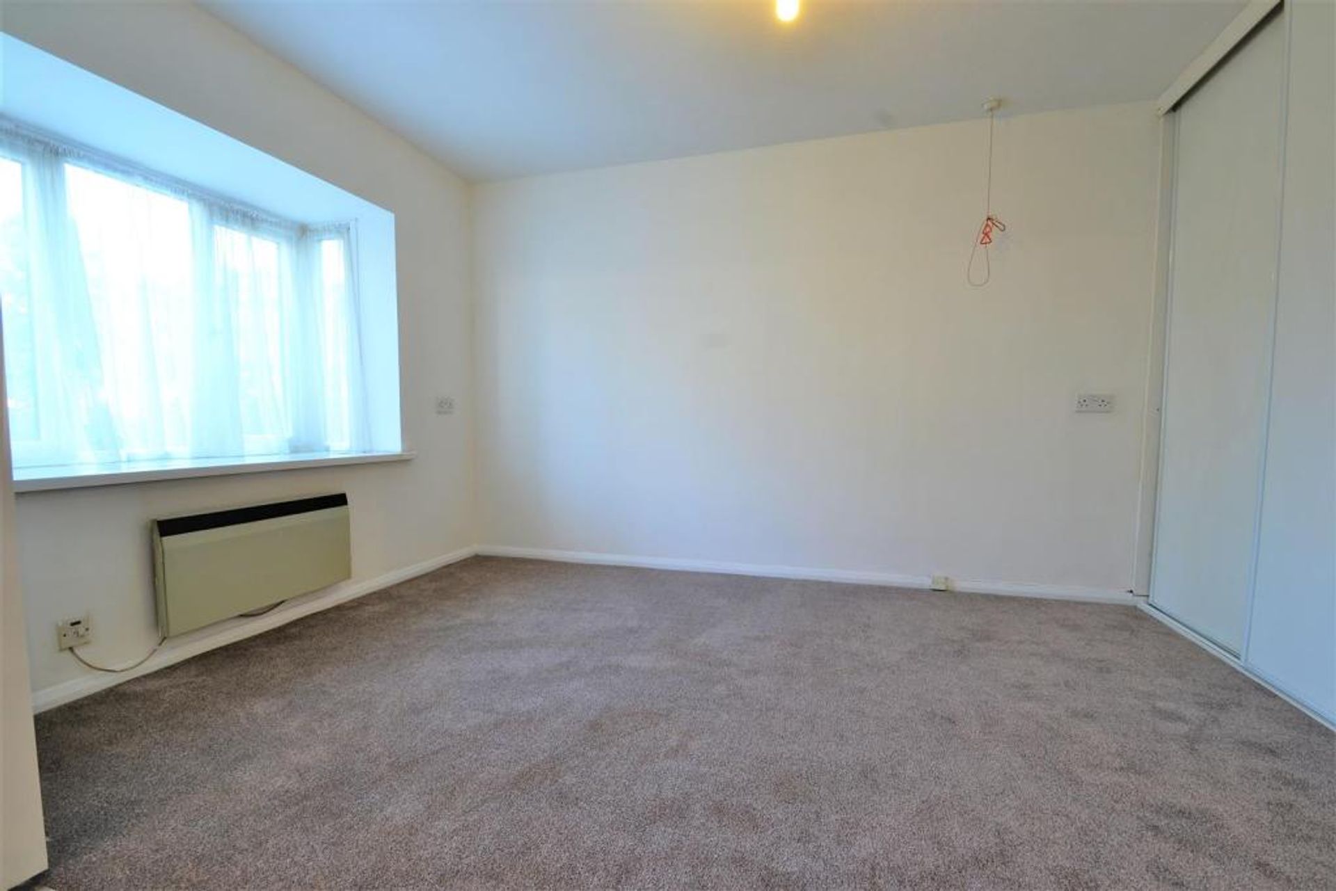 Condominium in Elmers End, Bromley 10155371