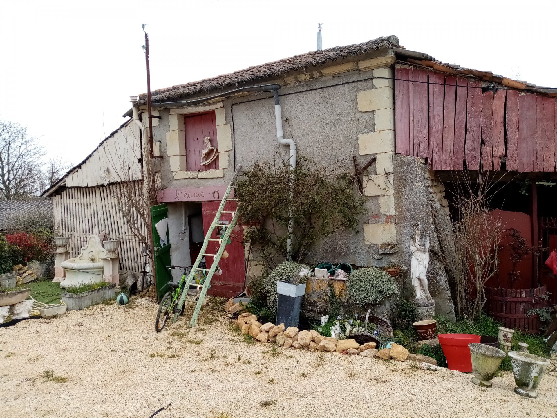 Talo sisään Saint-Varent, Nouvelle-Aquitaine 10156878