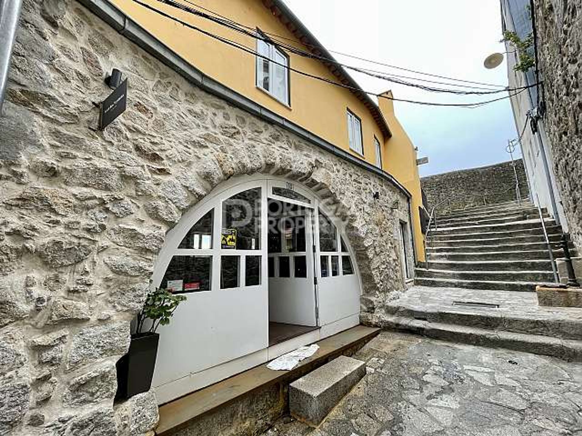 Casa nel Porto, Porto District 10157131