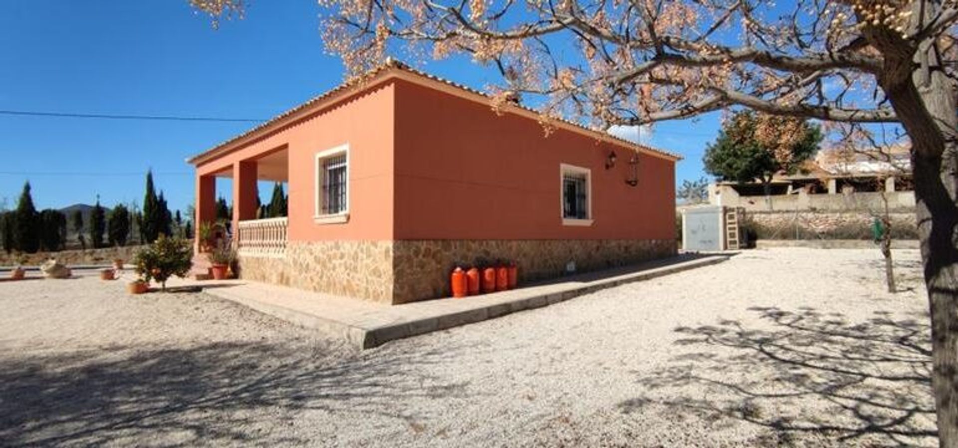 casa en El Fondó de les Neus, Valencian Community 10157799