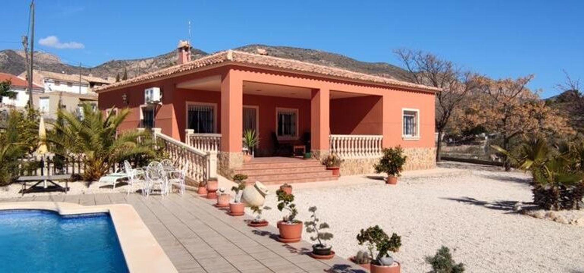 casa en El Fondó de les Neus, Valencian Community 10157799