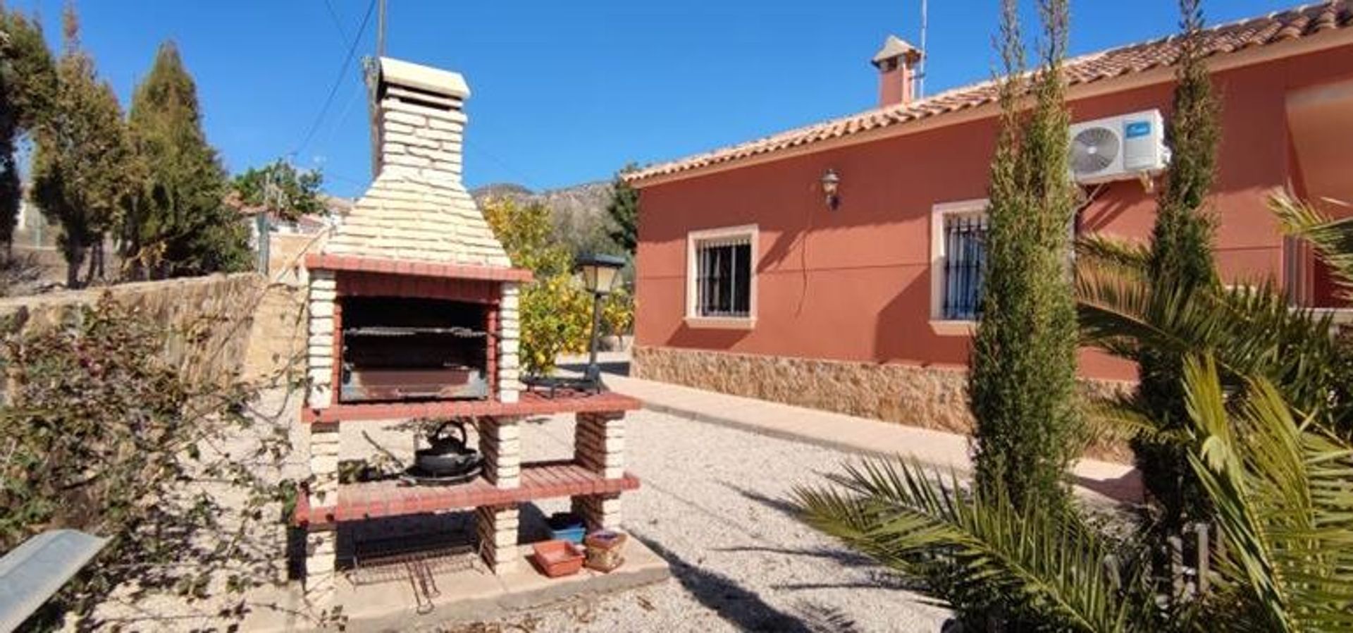 casa en El Fondó de les Neus, Valencian Community 10157799