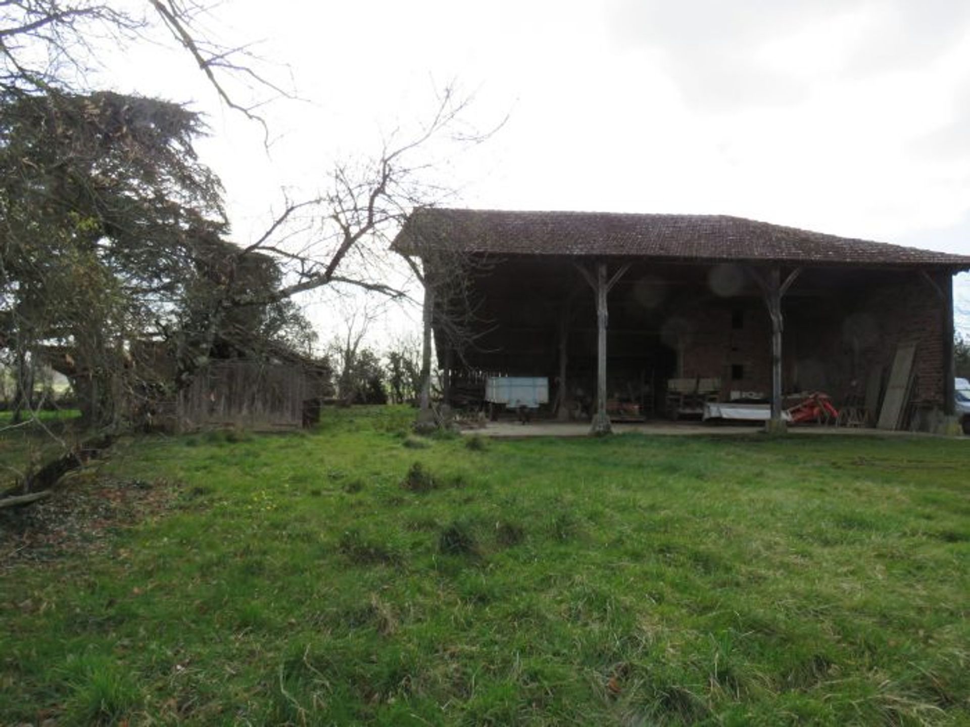 Hus i Masseube, Occitanie 10158213