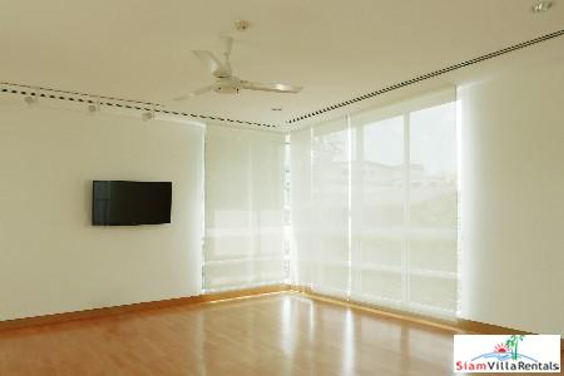 Hus i , Krung Thep Maha Nakhon 10158494