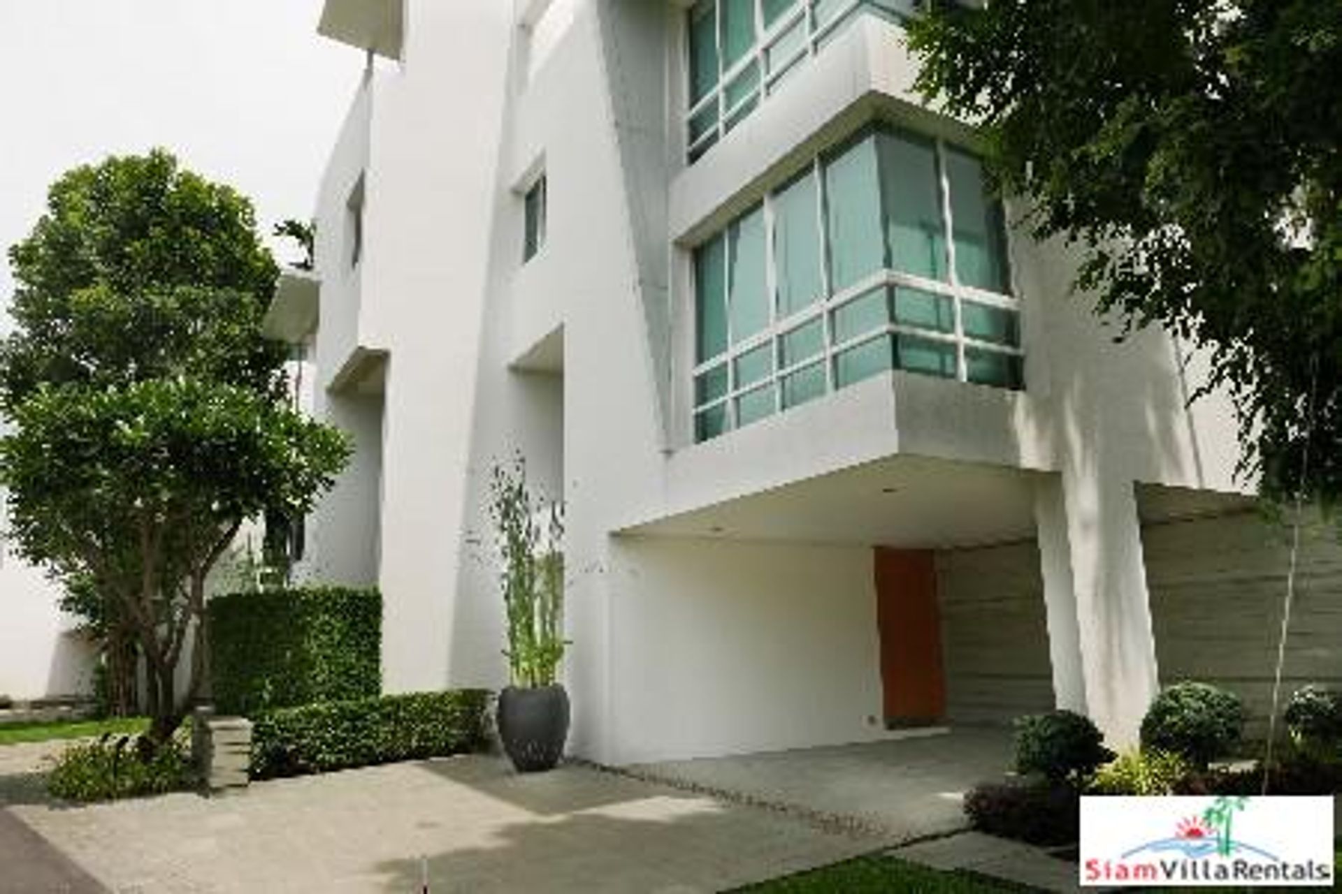 Hus i , Krung Thep Maha Nakhon 10158494