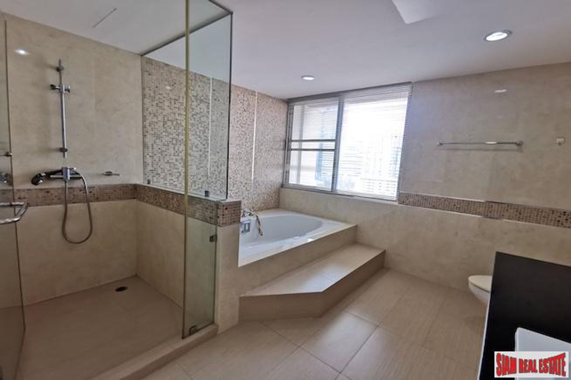 Condominio nel , Krung Thep Maha Nakhon 10158521