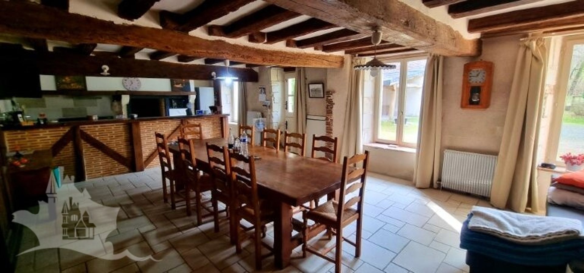 Hus i Chateau-la-Valliere, Centre-Val de Loire 10158644