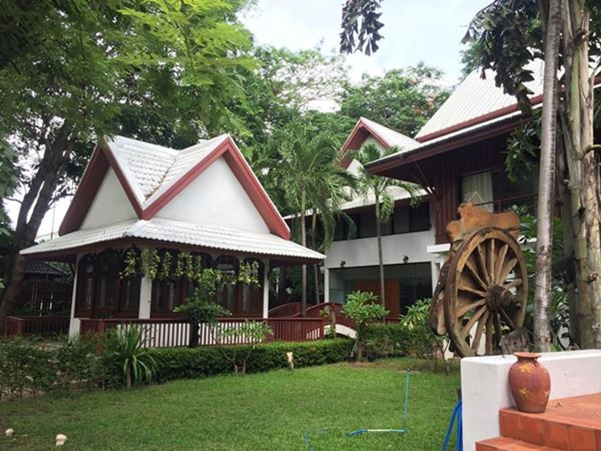 Rumah di ,  10159002