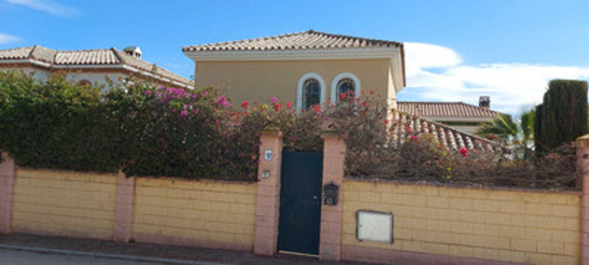 Huis in Puerto de la Duquesa, Andalusia 10159056