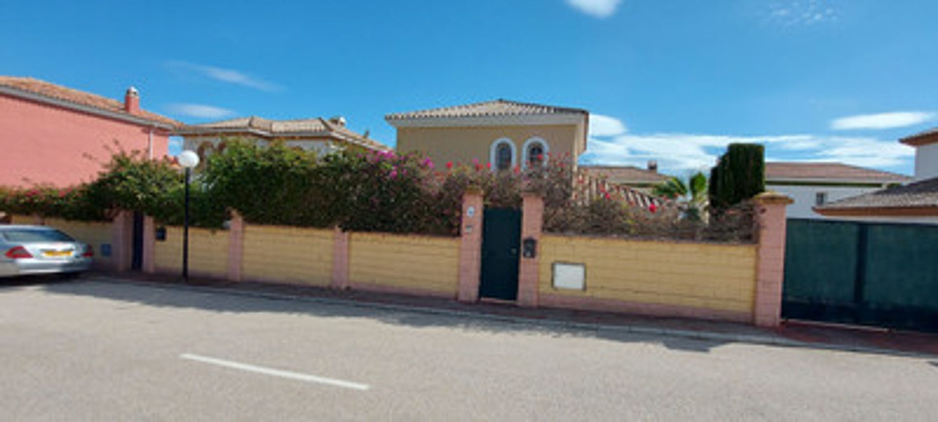 Huis in Puerto de la Duquesa, Andalusia 10159056