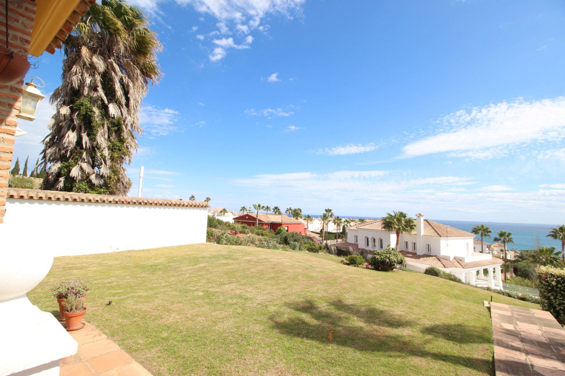 casa en La Alcaidesa, Andalusia 10159222