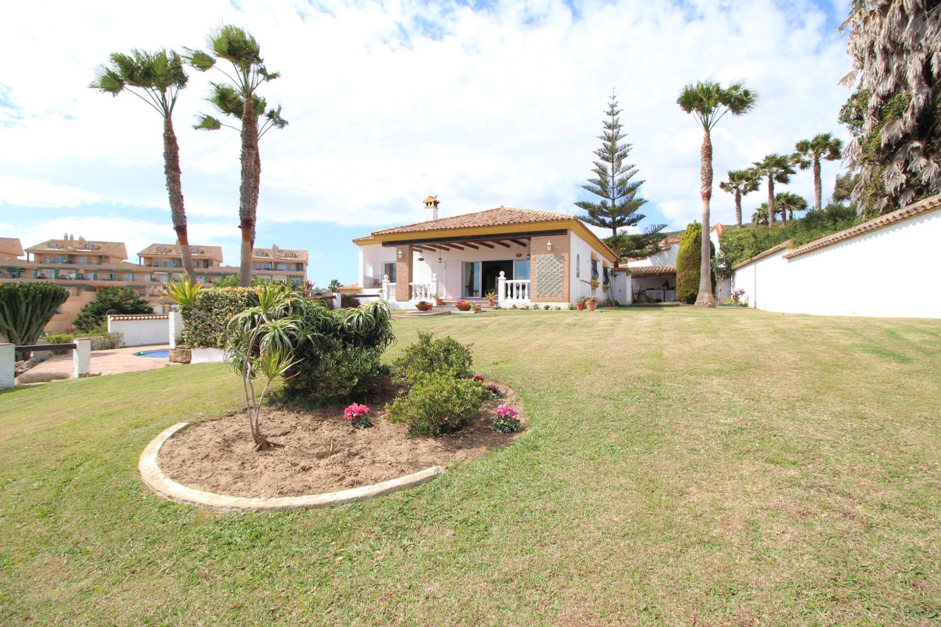 casa en La Alcaidesa, Andalusia 10159222