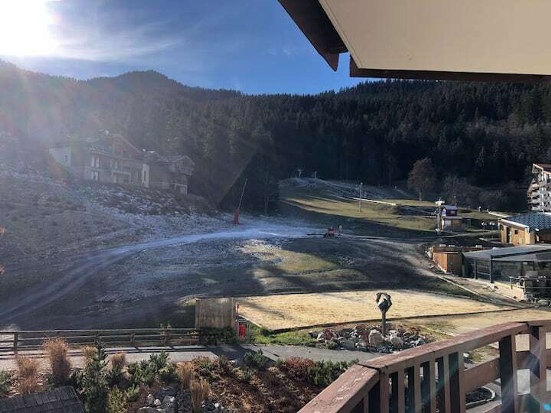 Ejerlejlighed i La Perriere, Auvergne-Rhône-Alpes 10159496