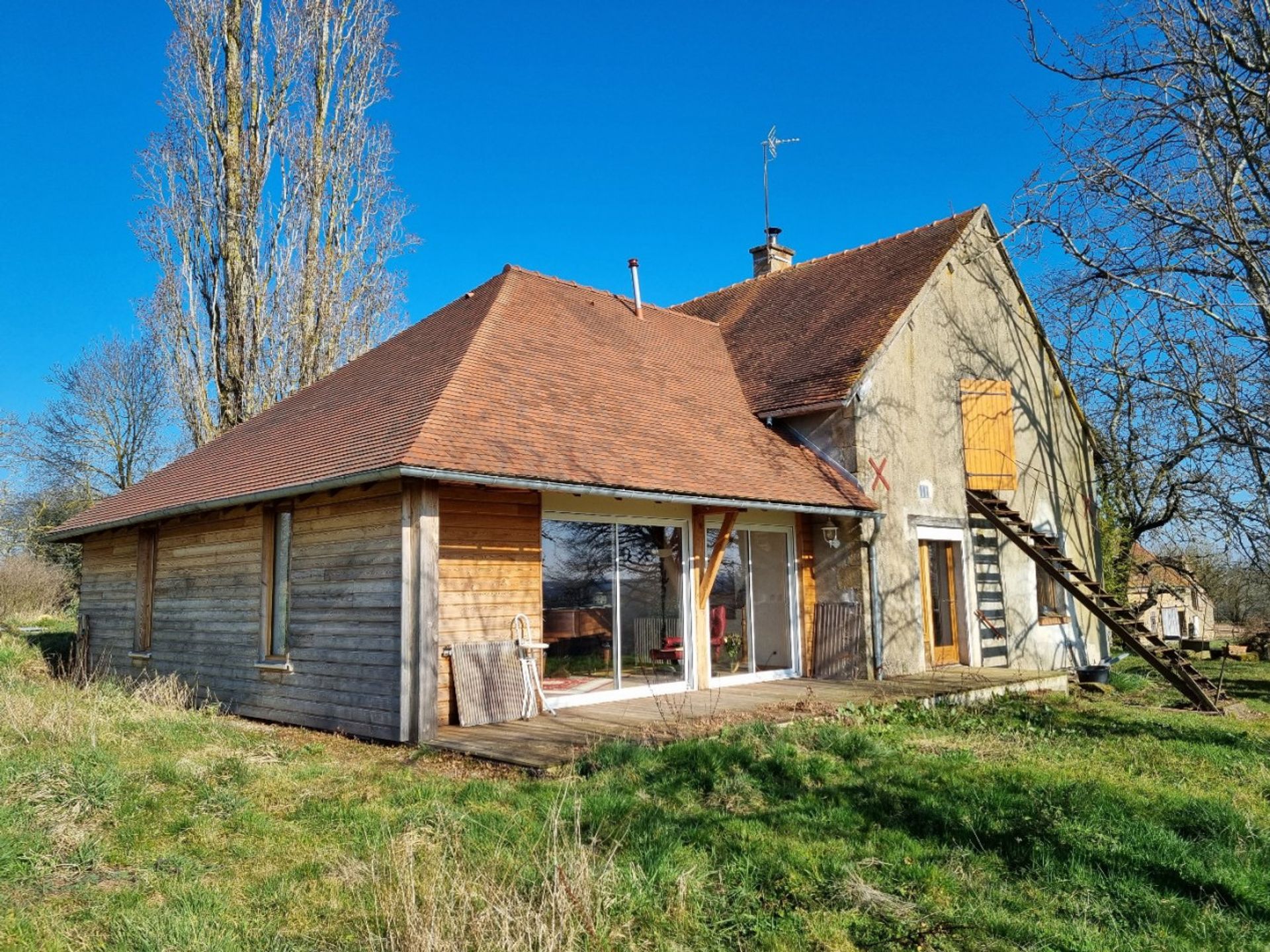 Autre dans Saint-Aubin-le-Monial, Auvergne-Rhône-Alpes 10159506