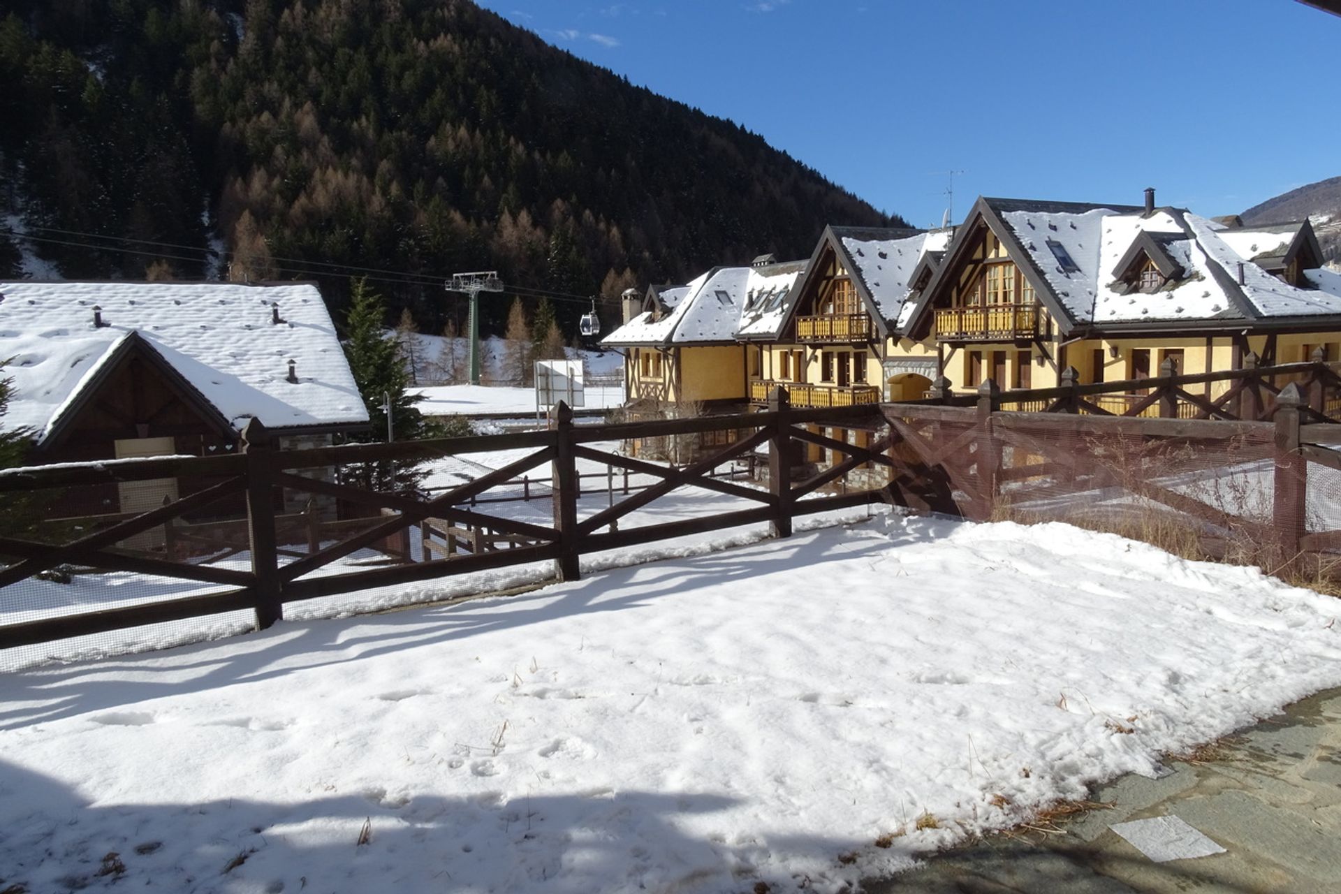 بيت في Ponte di Legno, Lombardy 10159714