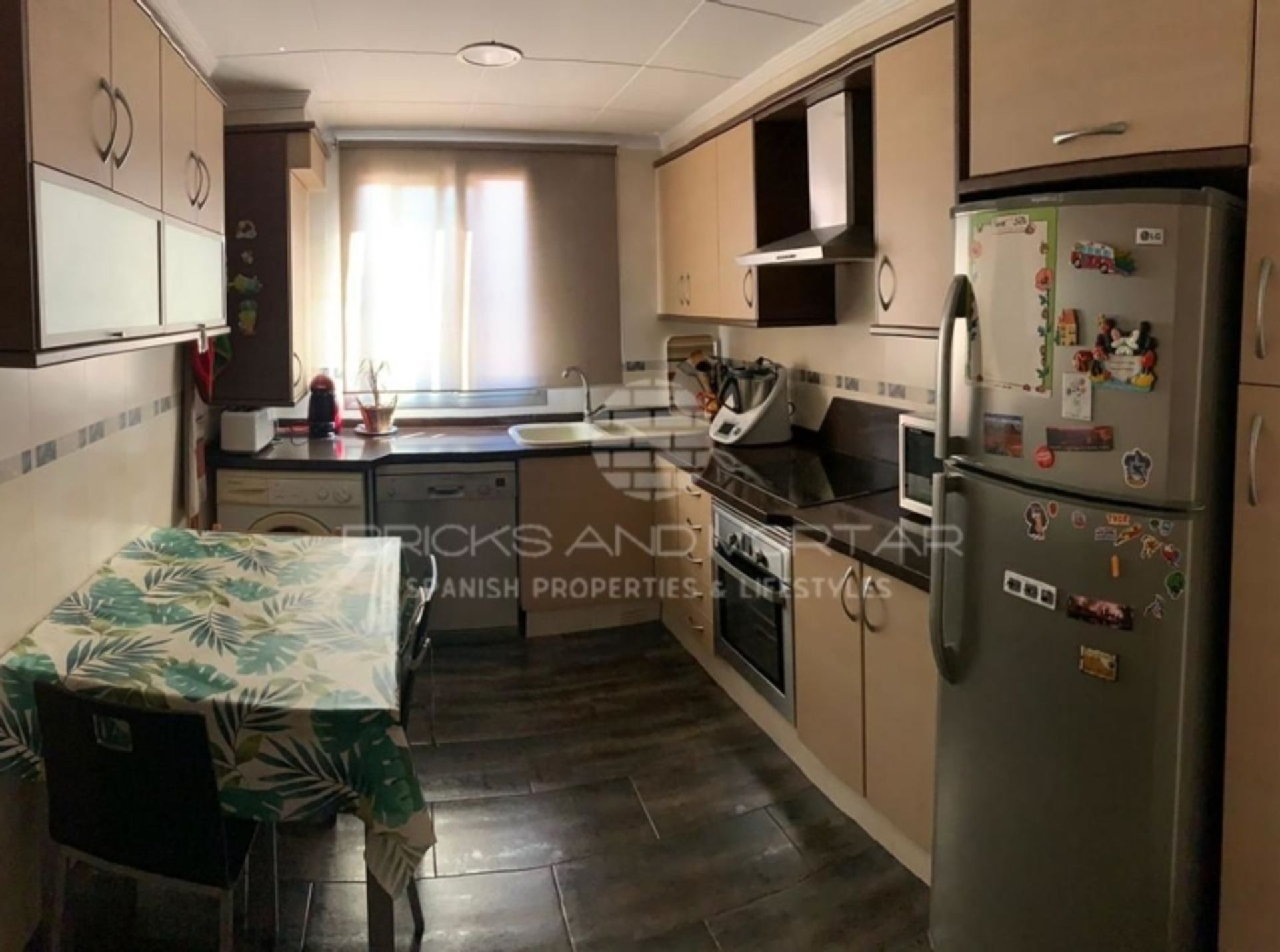 Condominium in Valencia, Valencia 10159851