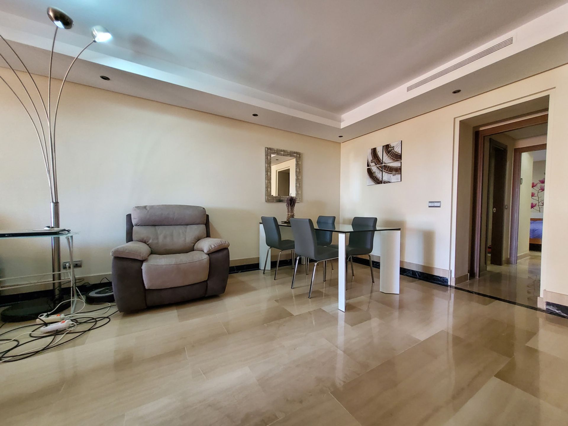 Condominium in Estepona, Andalusia 10160029