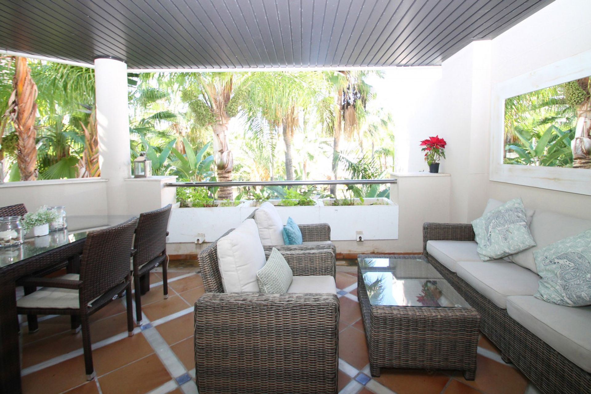 Condominium in Marbella, Andalucía 10160342