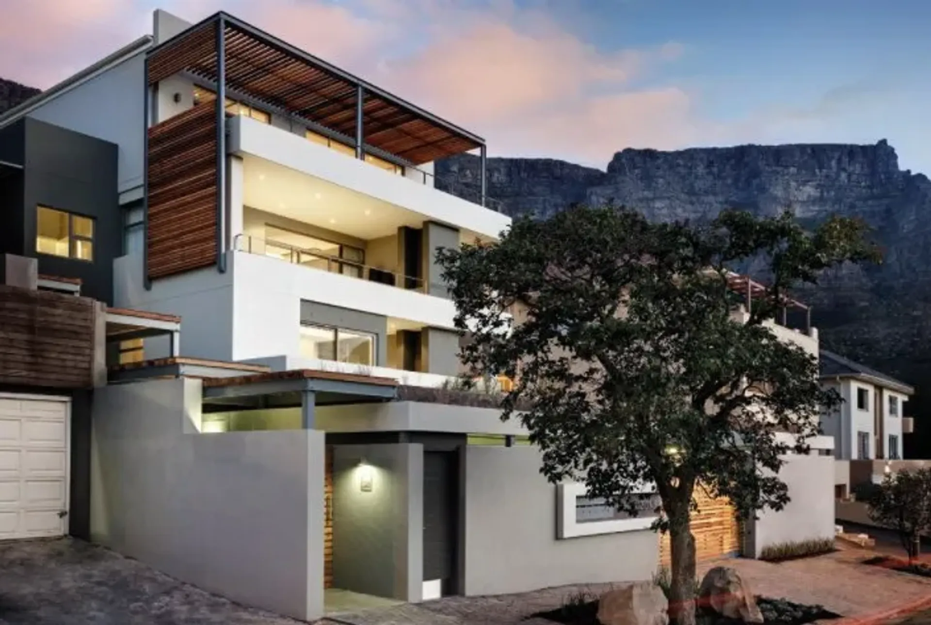 Condominium in Cape Town, 43 Saint James Street 10160991