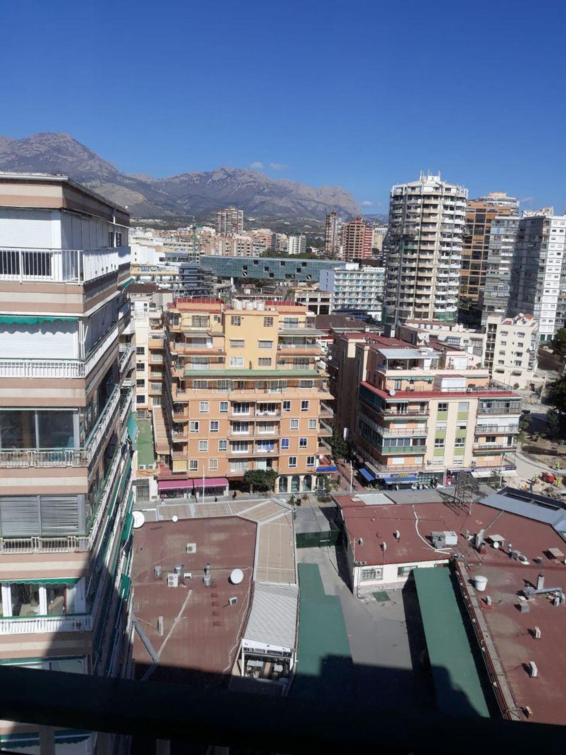 Condominio en Benidorm, Comunidad Valenciana 10161001