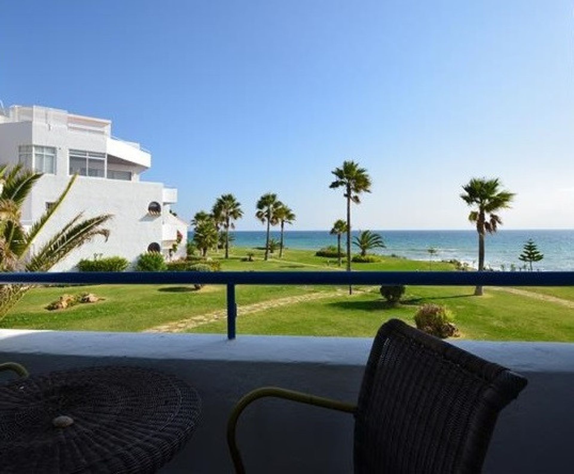 Condominium dans Casares, Andalusia 10162000