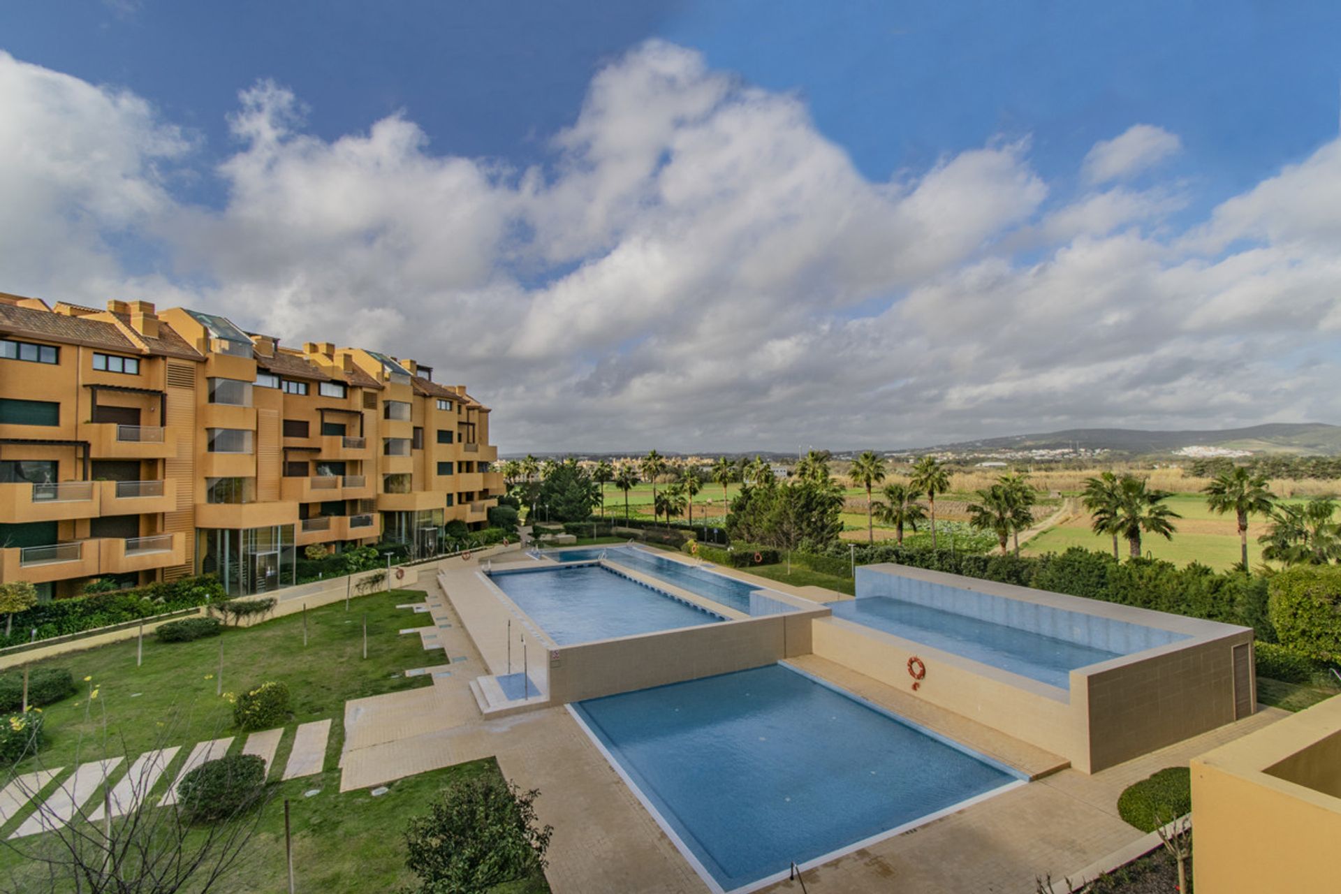 Condominio en Sotogrande, Andalusia 10162110