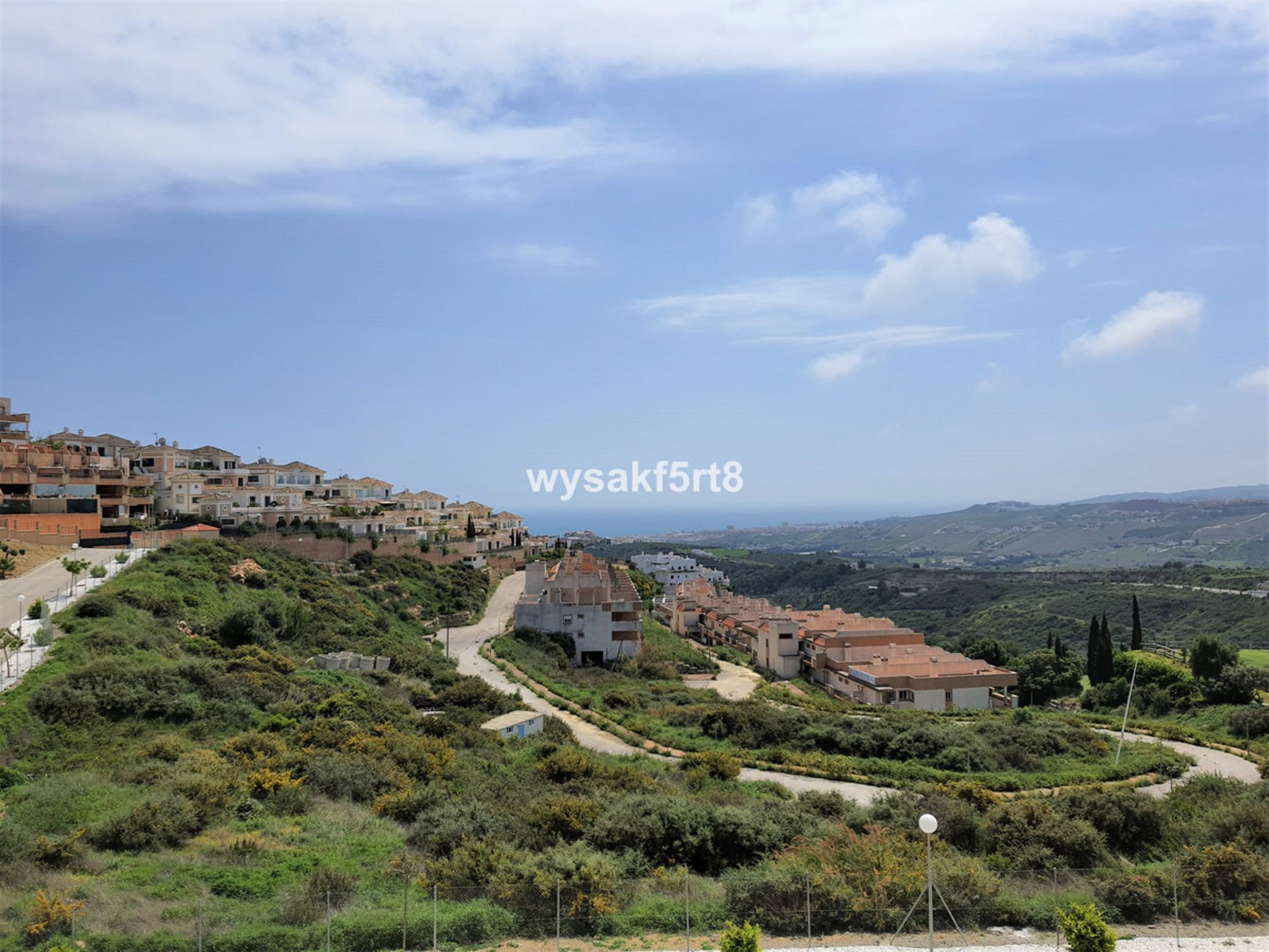 קוֹנדוֹמִינִיוֹן ב Casares, Andalusia 10162122