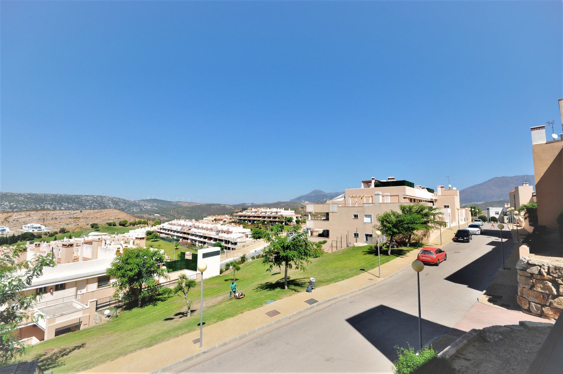 Condominium in Casares, Andalusia 10162302