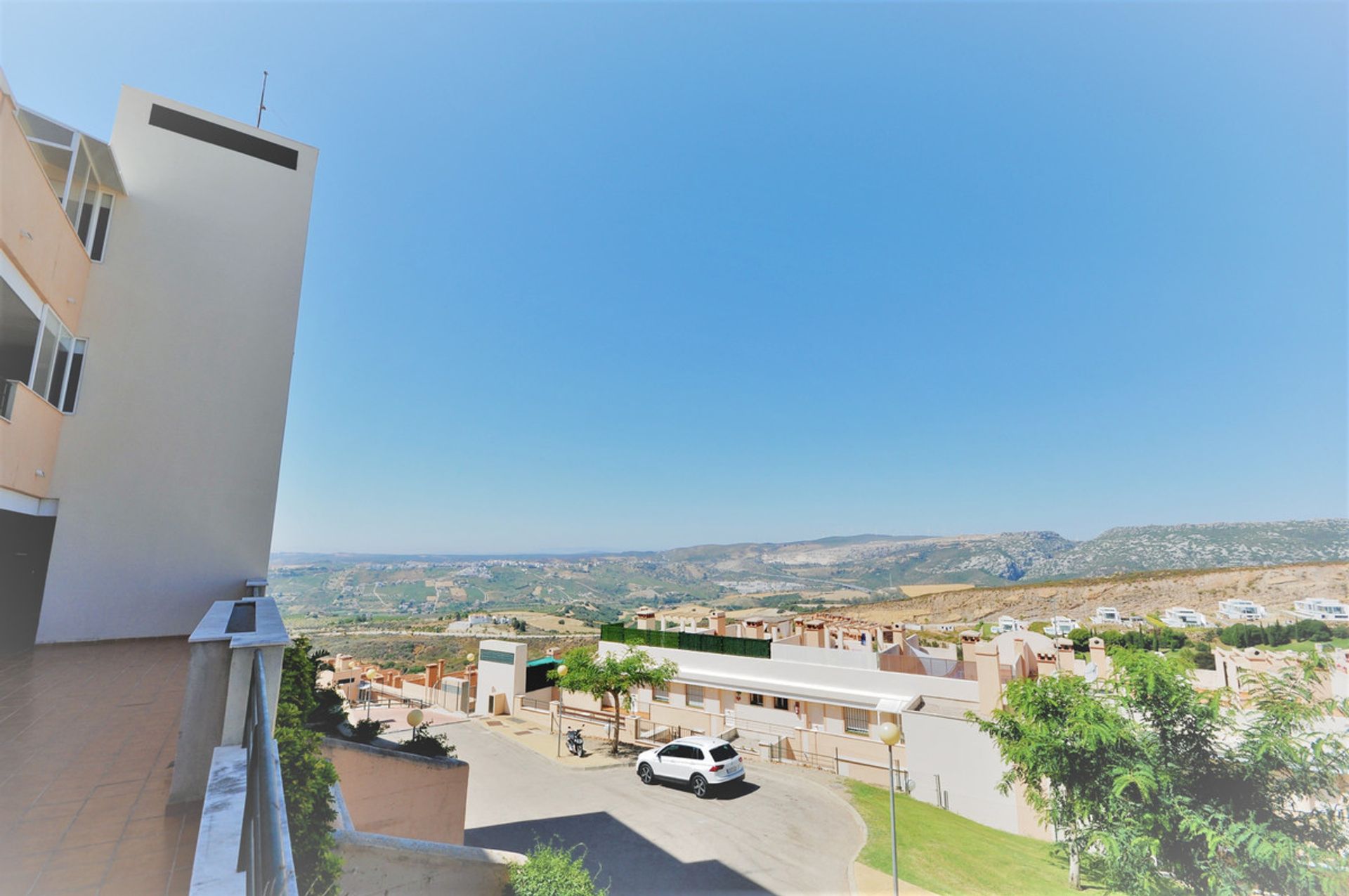 Condominium in Casares, Andalusia 10162302