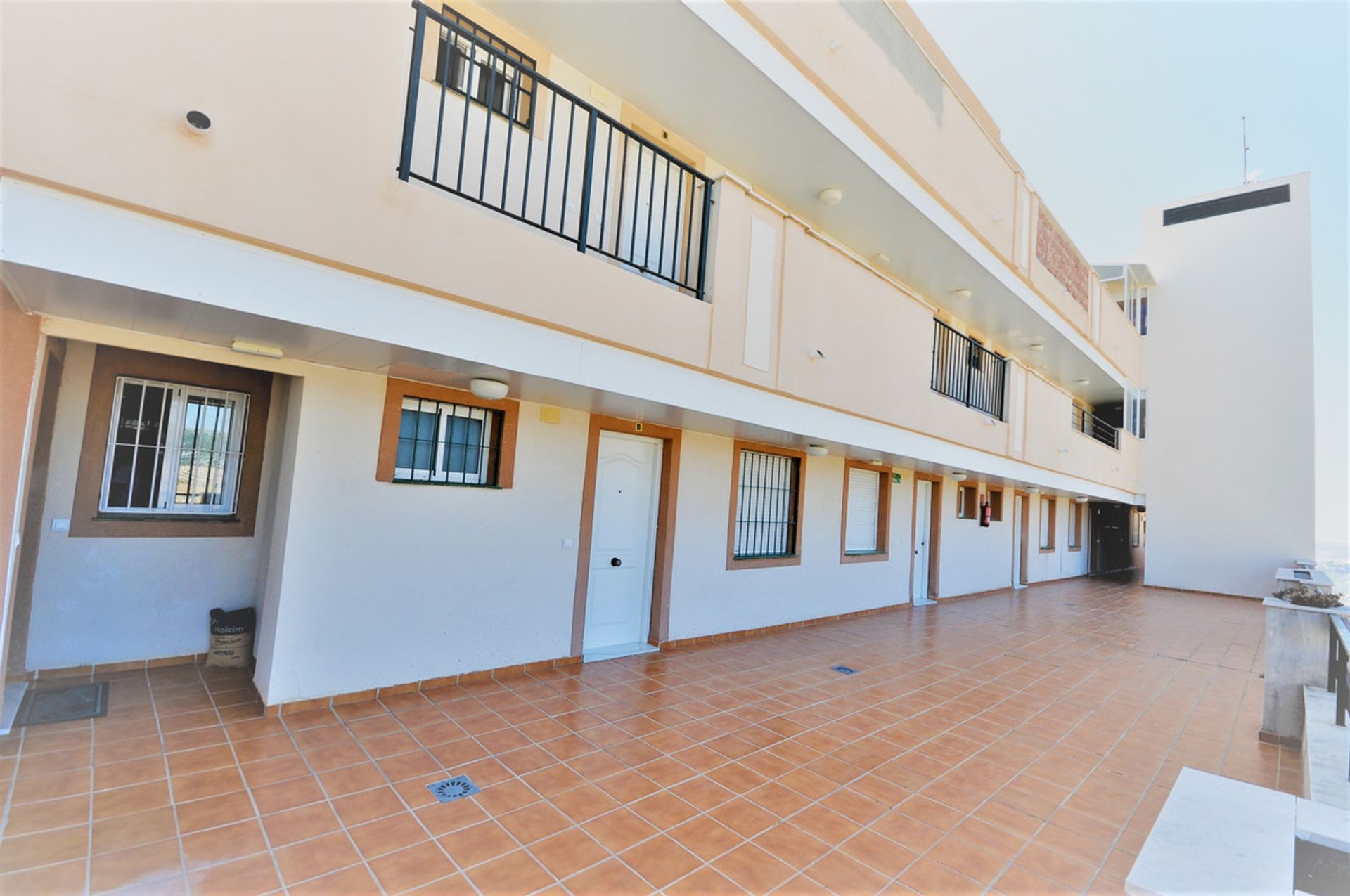 Condominium in Casares, Andalusia 10162302