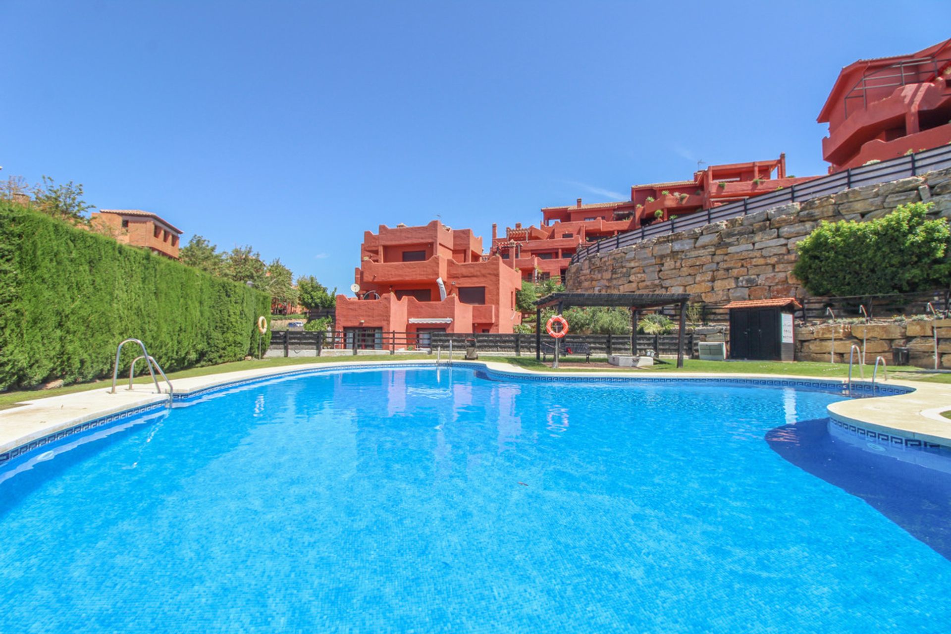 Condominium in Casares, Andalusia 10162338