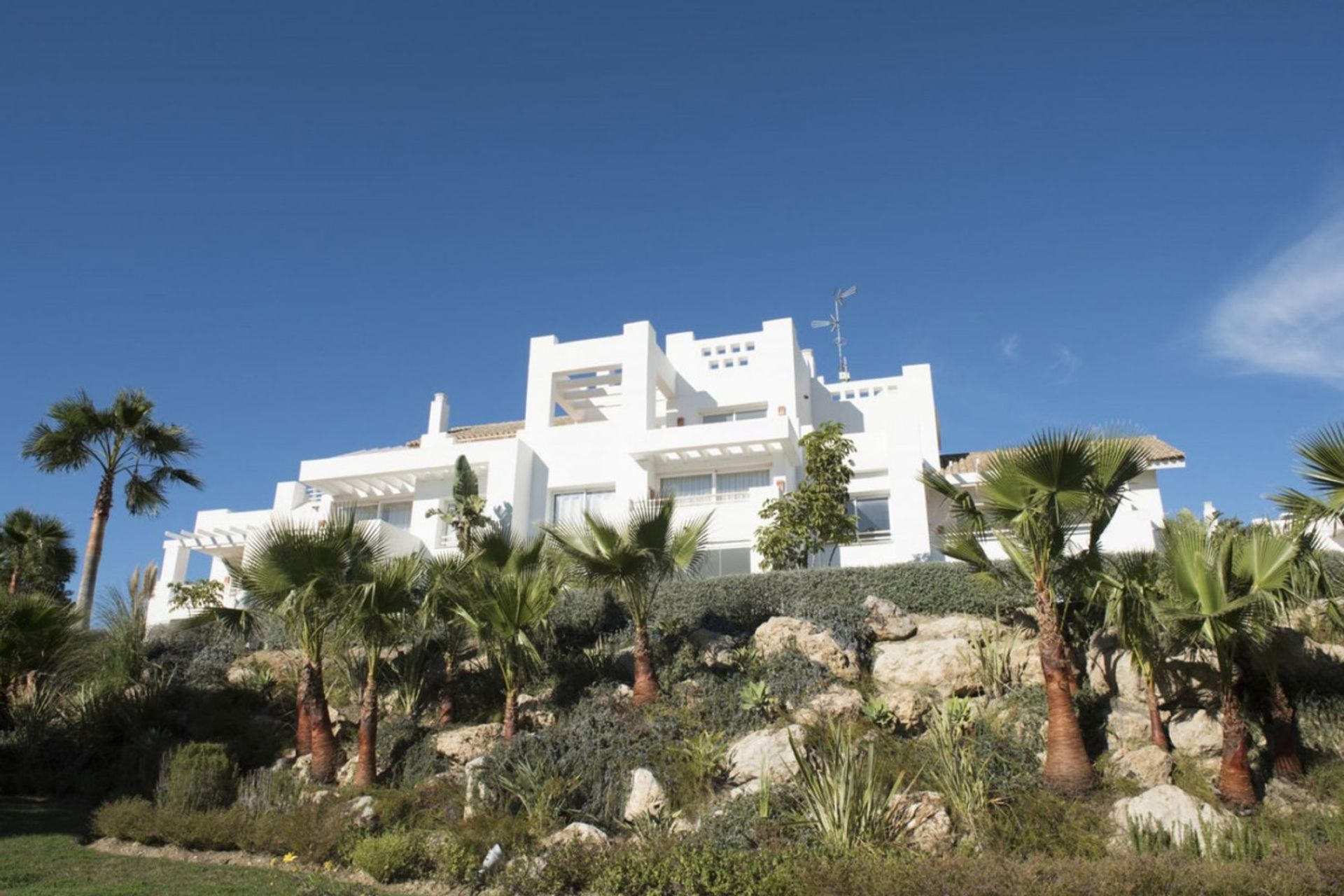 Condominium dans Casares, Andalusia 10162848