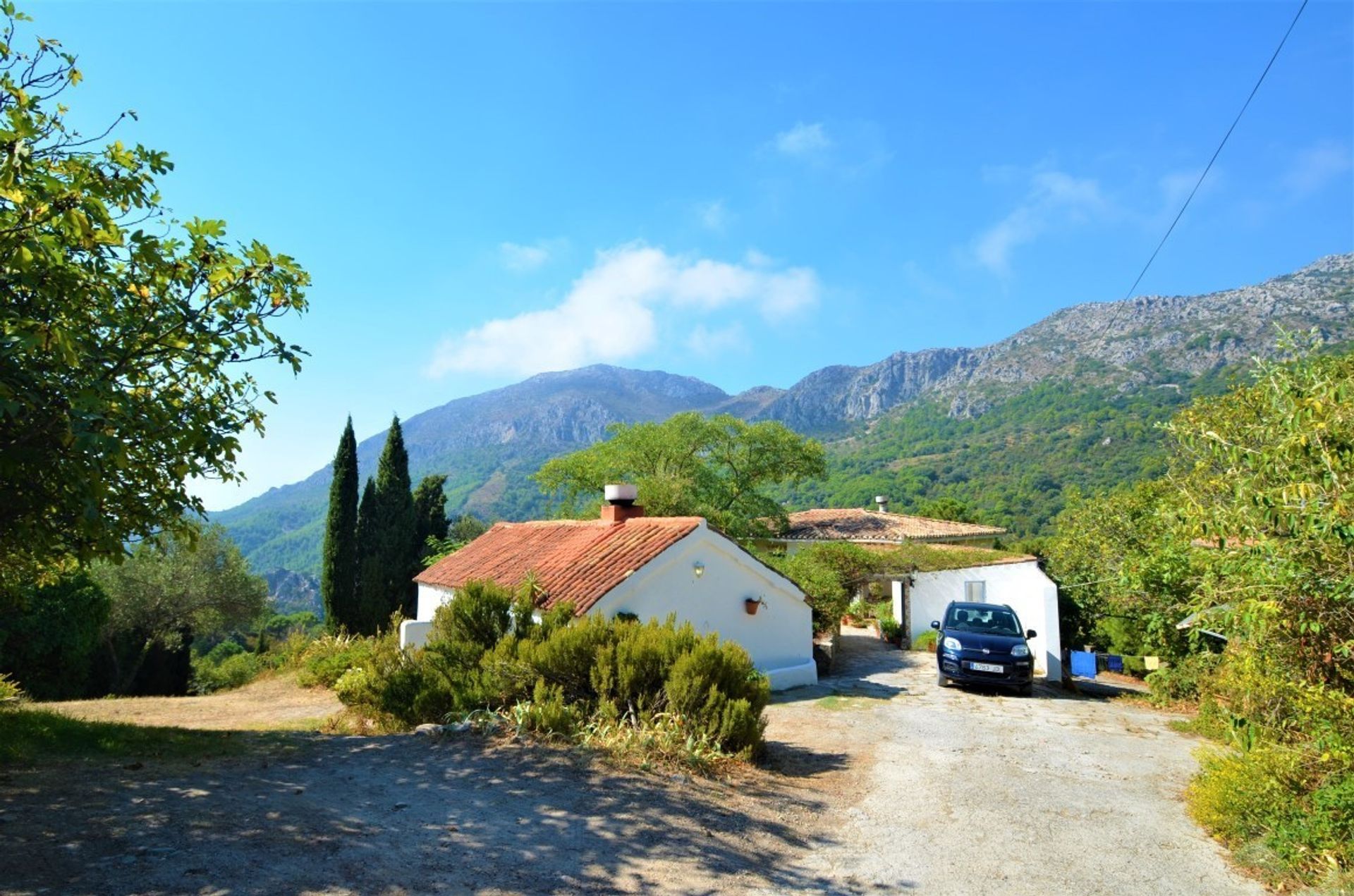 房子 在 Casares, Andalusia 10163466