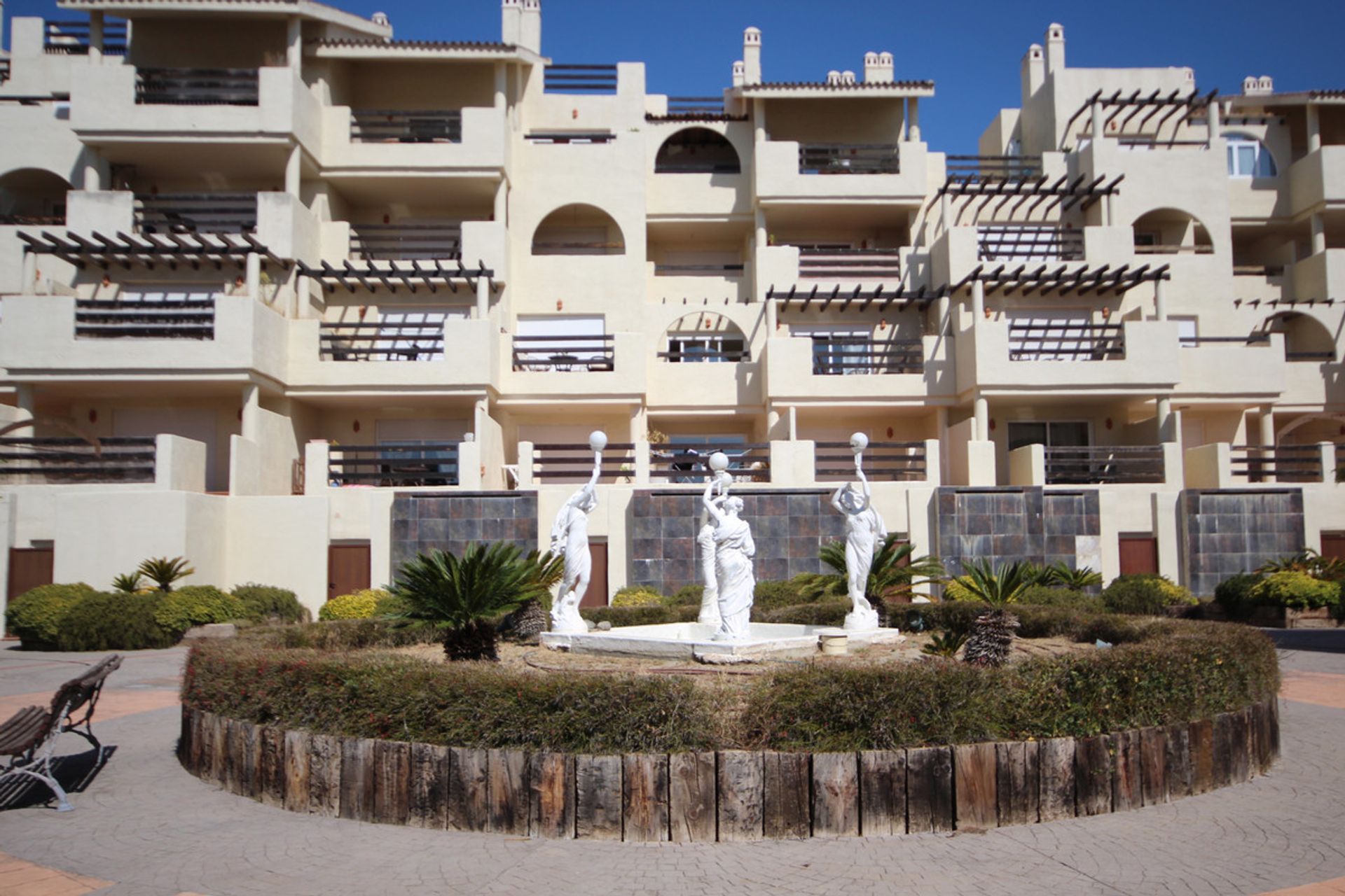 Condominium in La Atalaya, Andalucía 10163484