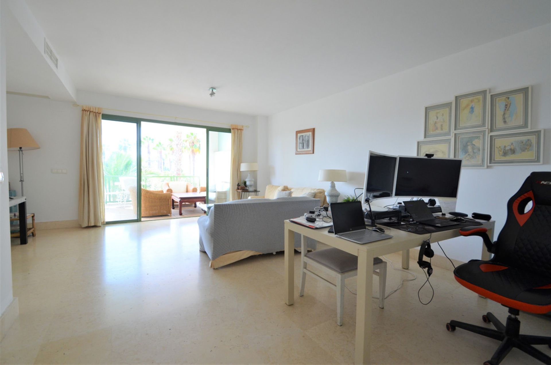 Condominio nel Guadiaro, Andalusia 10163659