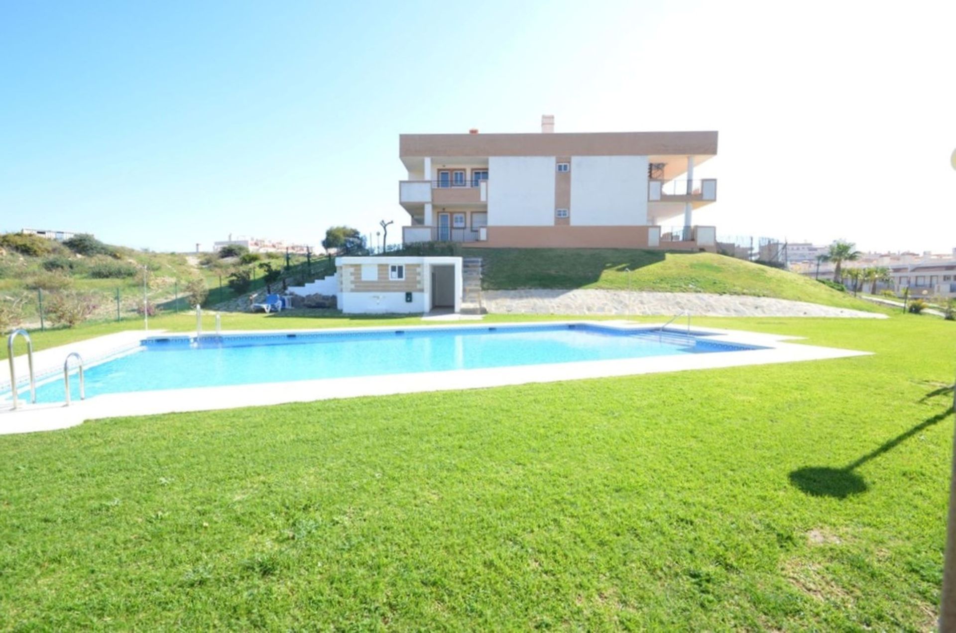 Condominium in Casares, Andalusië 10164064