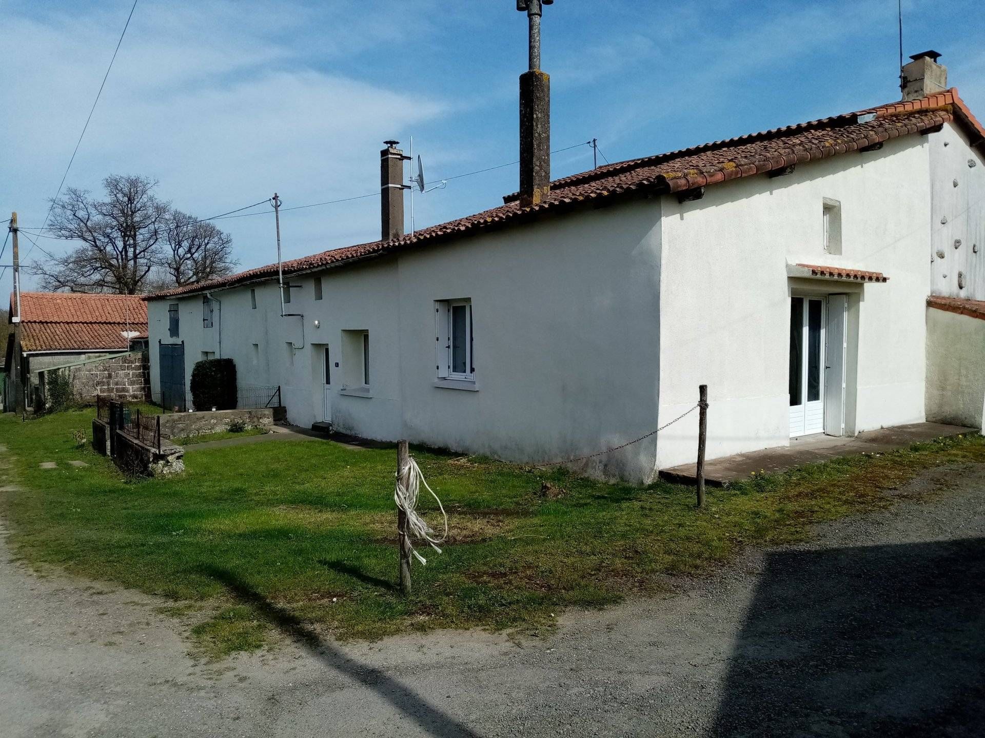 жилой дом в L'Absie, Nouvelle-Aquitaine 10165835