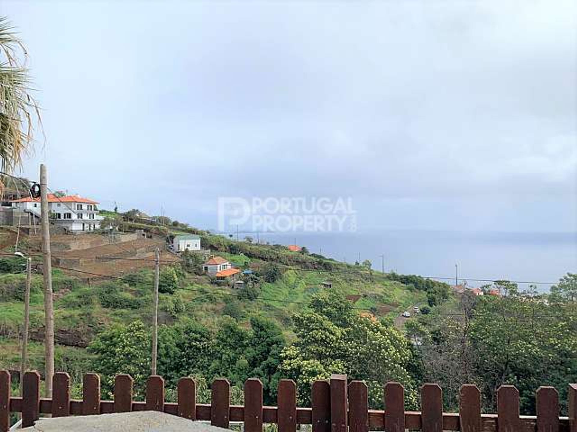 жилой дом в Santa Cruz, Madeira 10166122