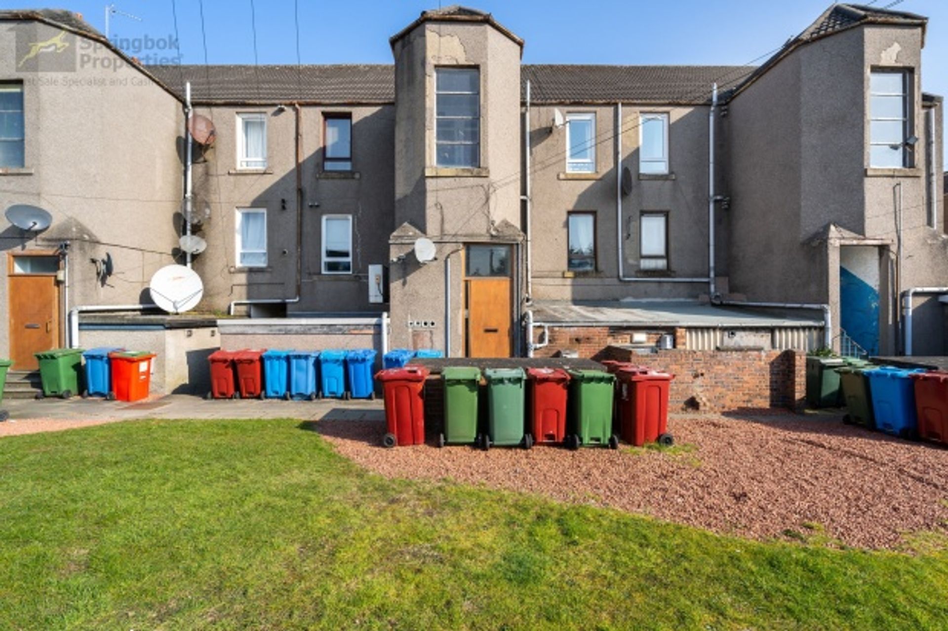 Condominium in Camelon, Scotland 10166318