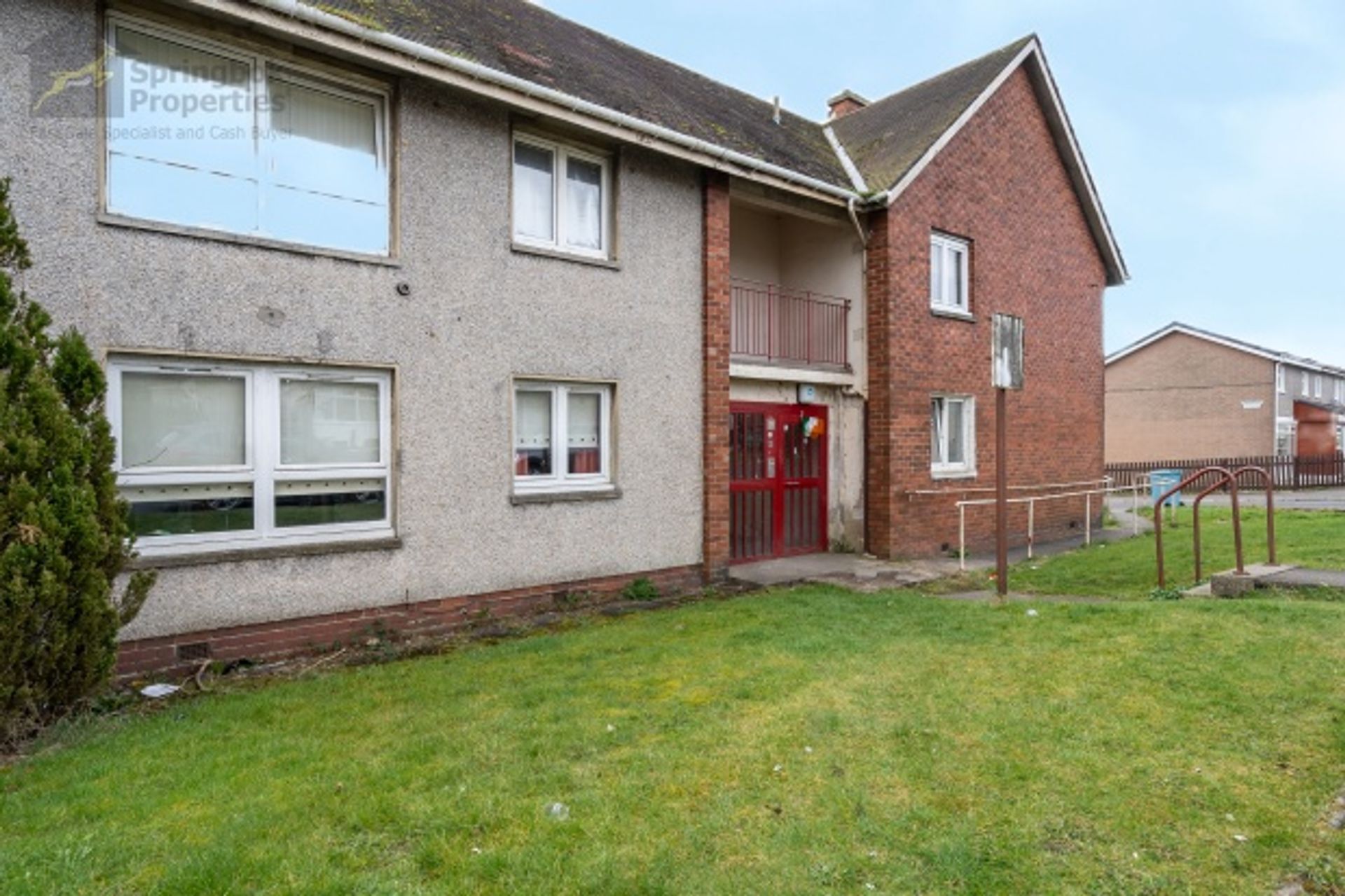 Condominium in Chapelhall, North Lanarkshire 10166329