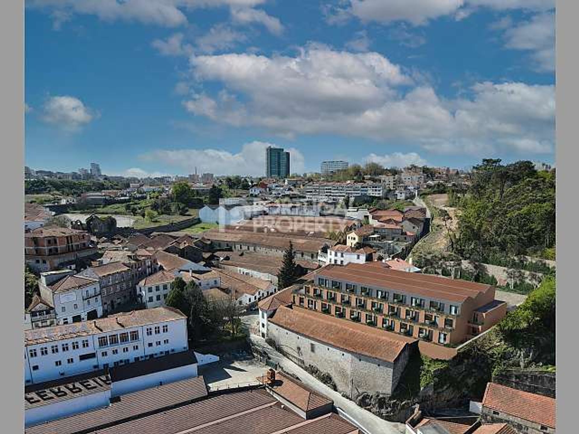 Condominium in Massarelos, Porto 10166420