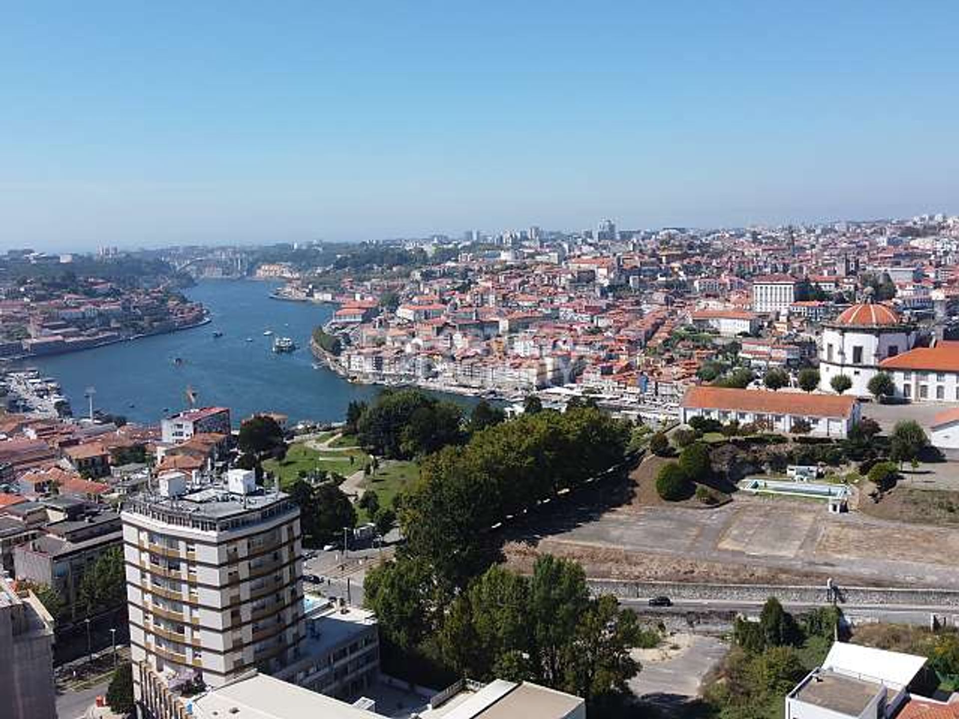 Tanah dalam Porto, Porto District 10166429