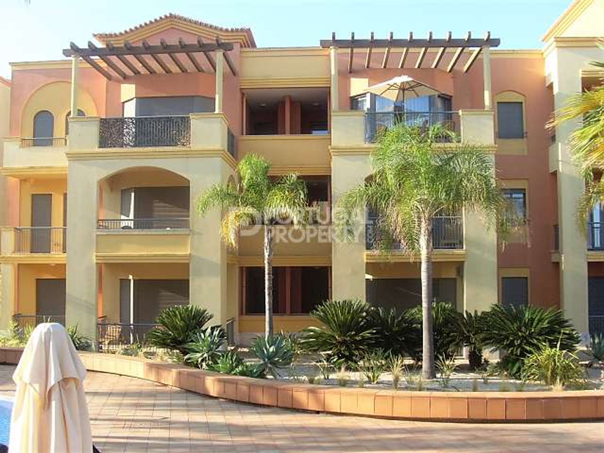 Condominio en Quarteira, Faro 10166525