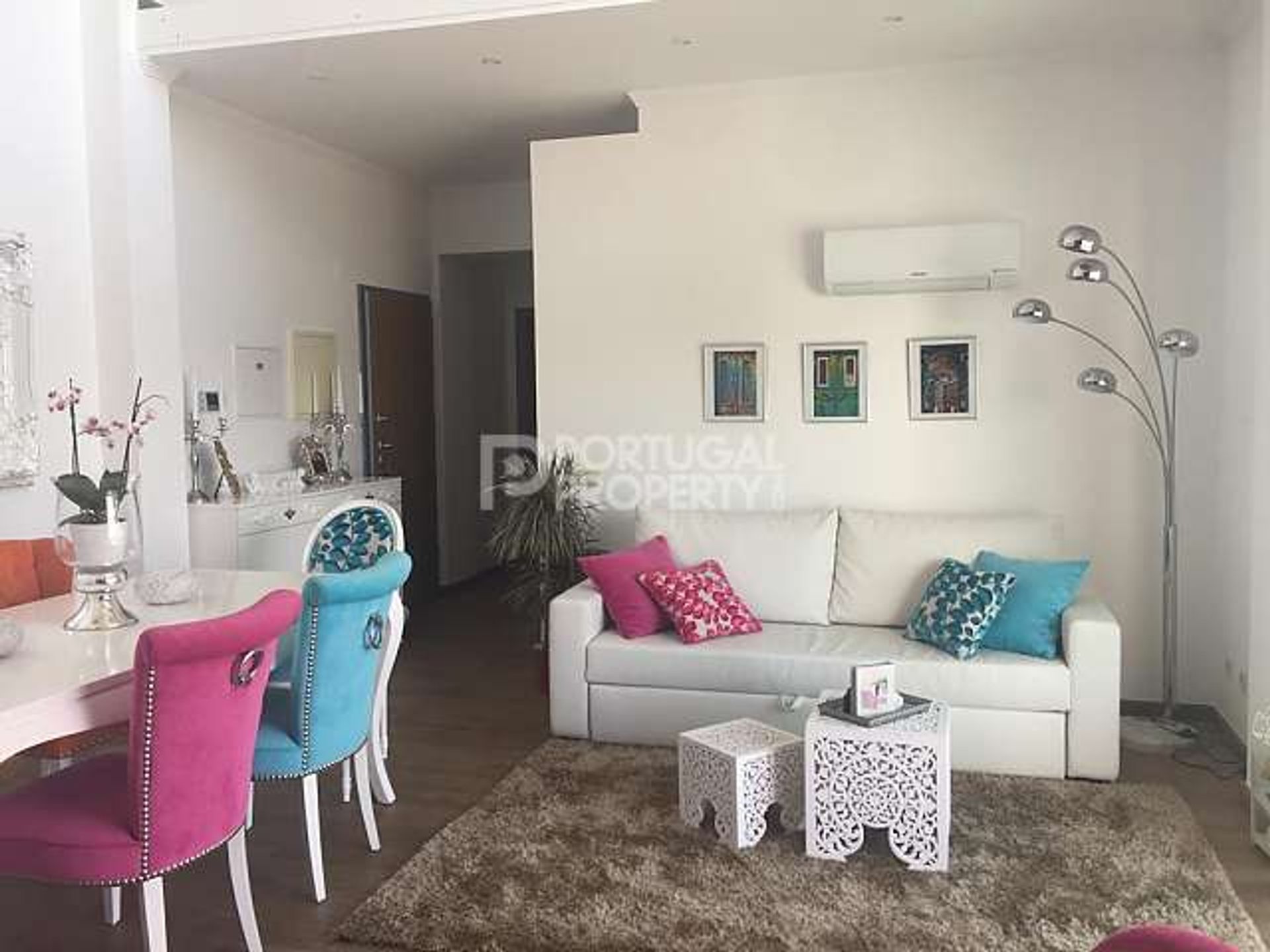 Condominium in Lagos, Faro District 10166583