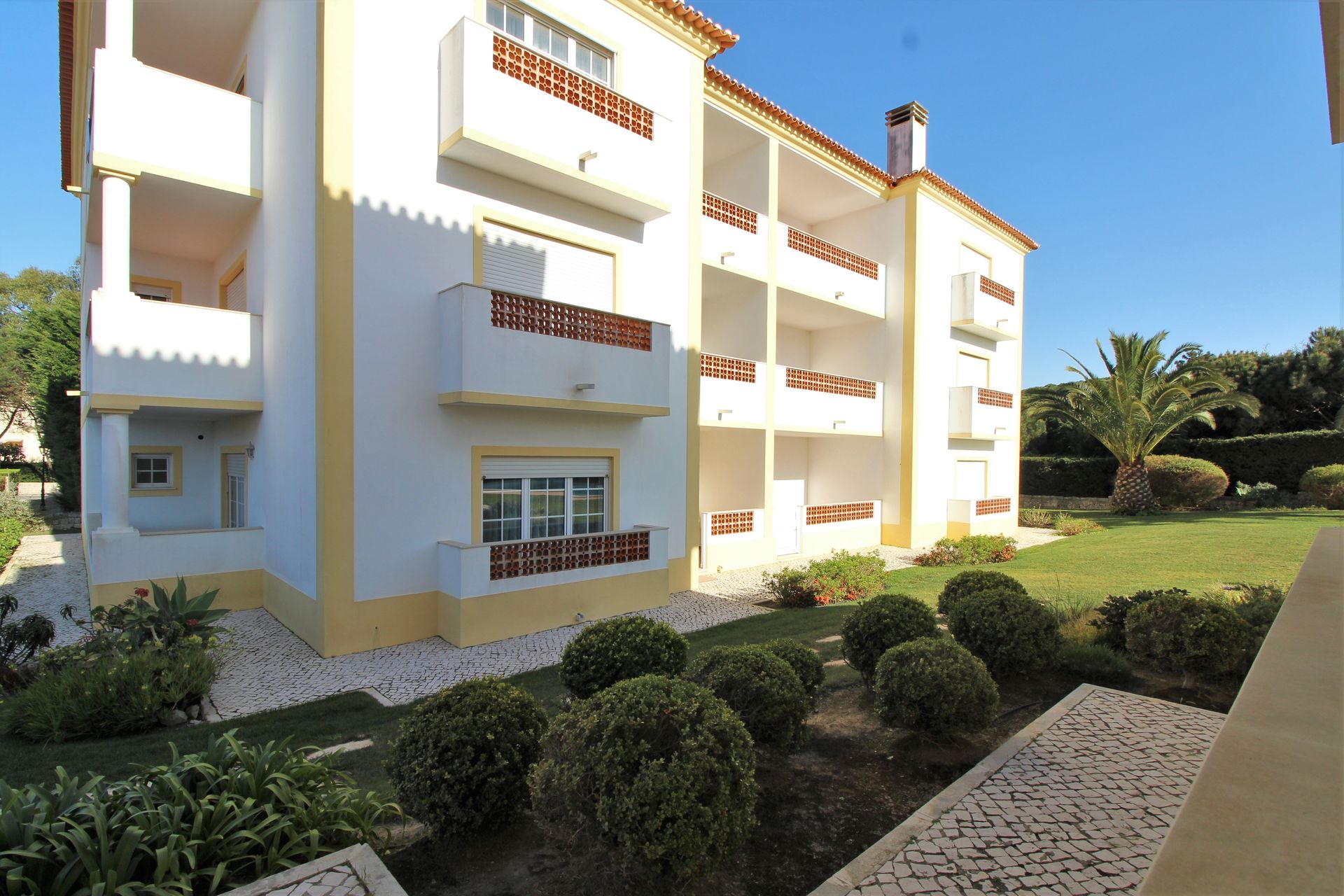 Condominium in Vale de Janelas, Leiria 10166642