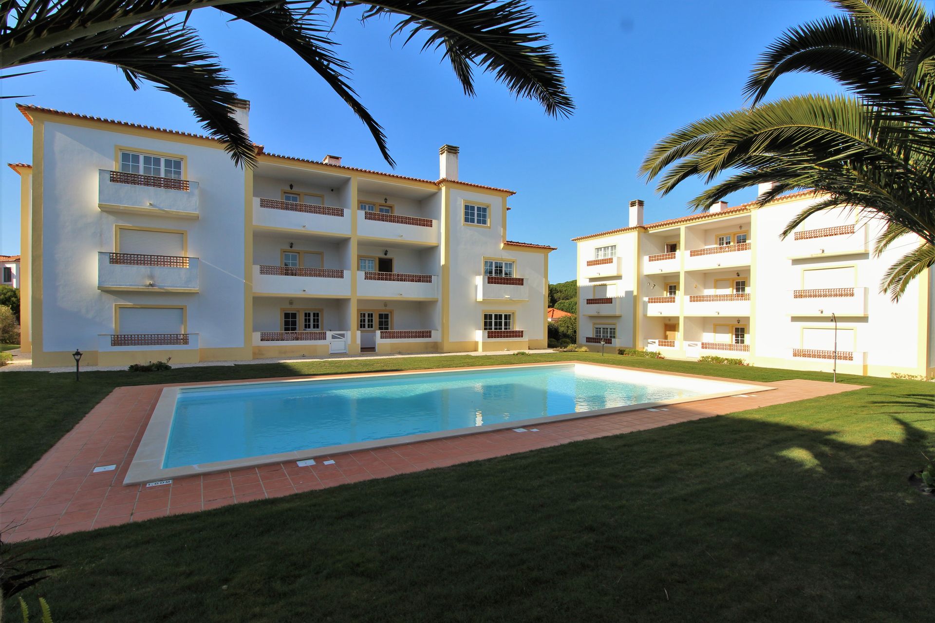 Condominium in Vale de Janelas, Leiria 10166642