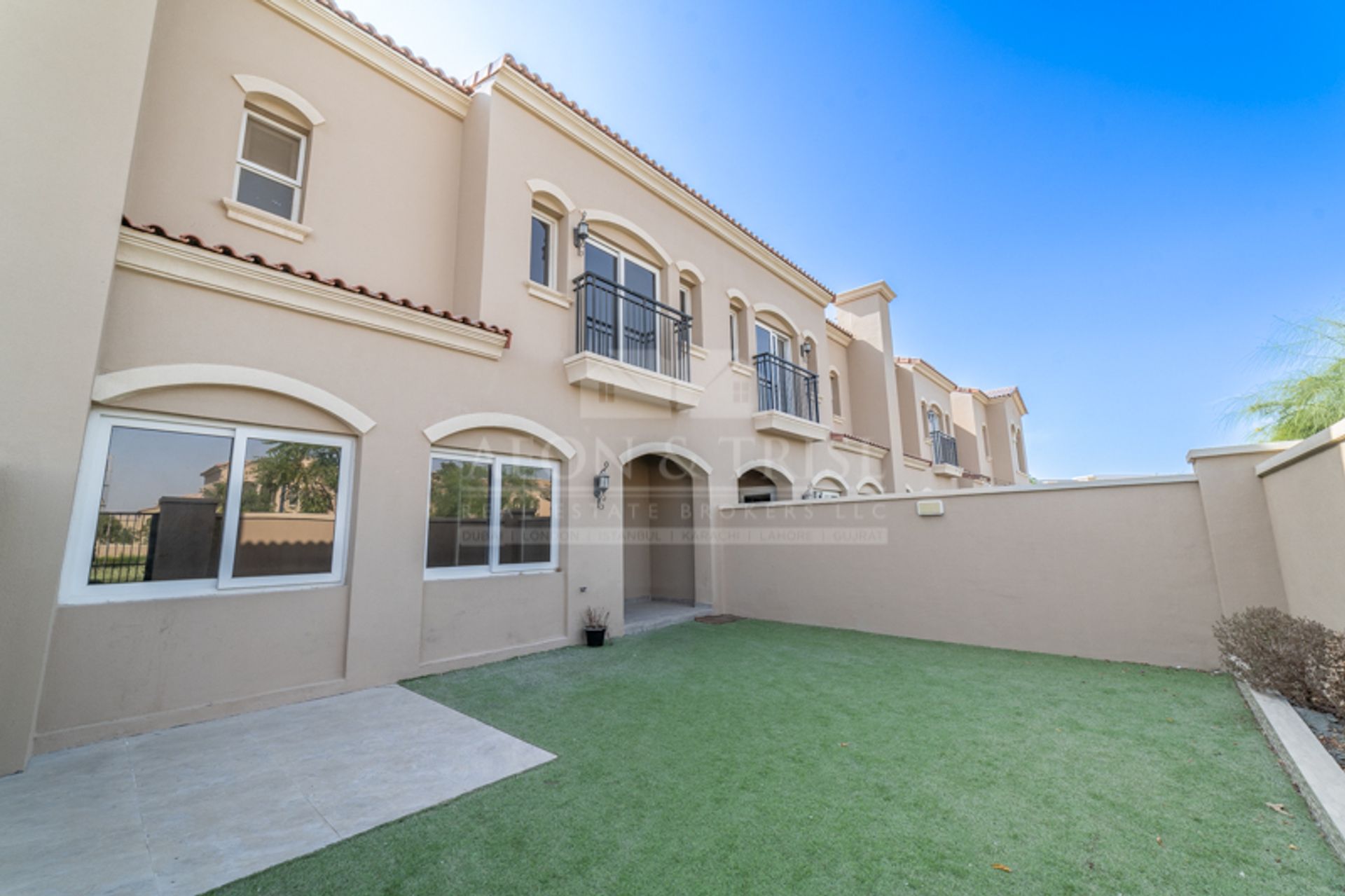 rumah dalam Dubai, Dubai 10166854